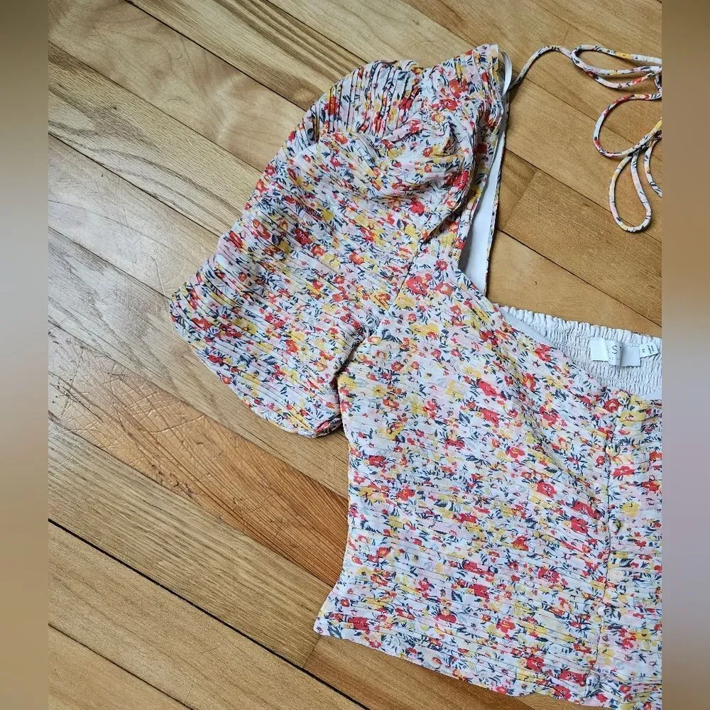 Astr Floral Puff Sleeve Blouse